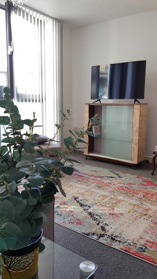 City Centre 1 Bed Apartment With Free On Site Parking With Cctv By Lets Relocations 伯明翰 外观 照片